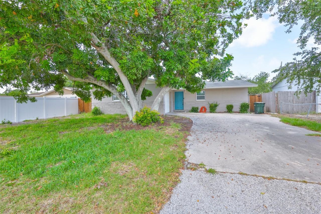 12372 113th St, Largo, FL 33778 Photo