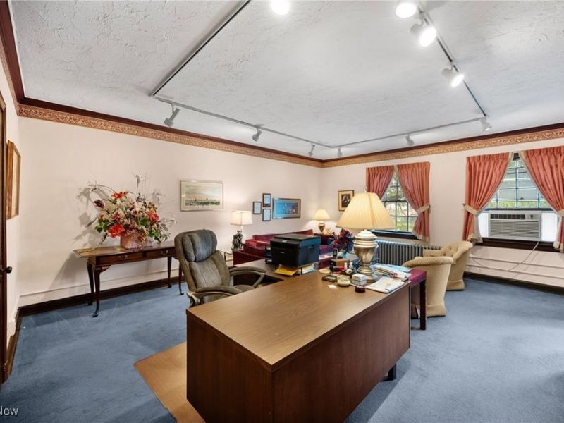 16903 Fischer Road, Cleveland, OH 44107 Photo 10