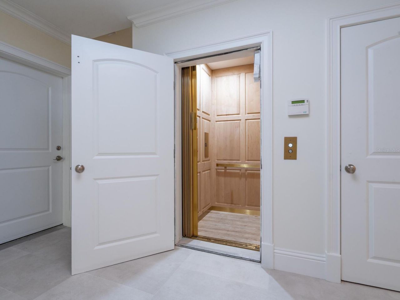 1423 & 1435 Hillview Drive, Sarasota, FL 34239 Photo