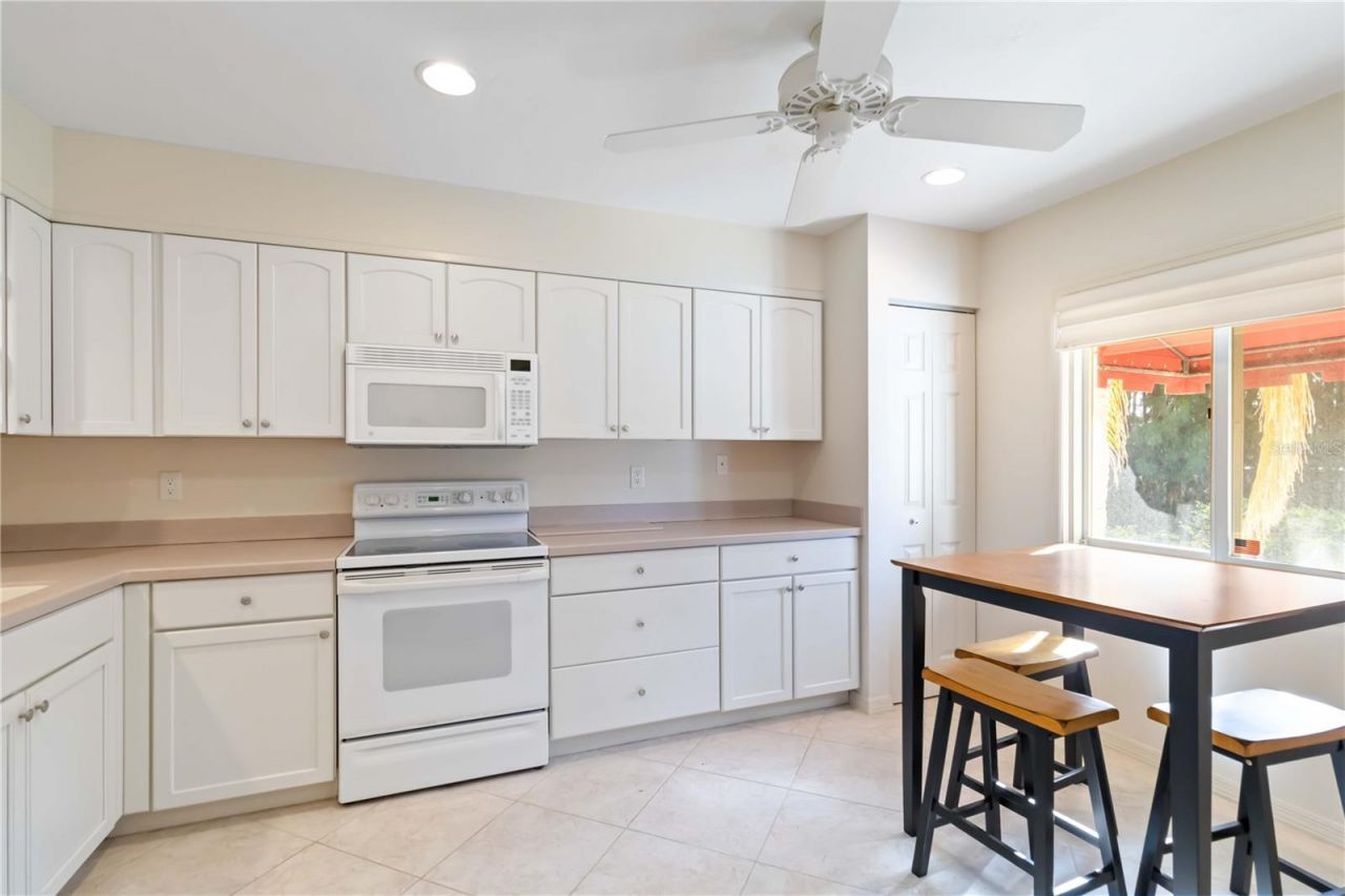 6101 34th Street W, Unit 11C, Bradenton, FL 34210 Photo