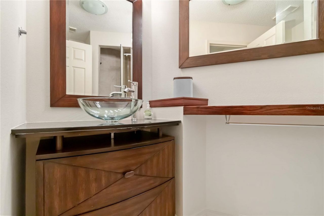 6101 34th Street W, Unit 11C, Bradenton, FL 34210 Photo