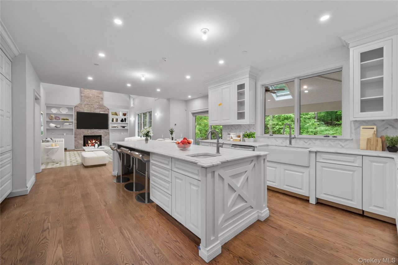 3 Hageman Court, Katonah, NY 10536 Main Photo