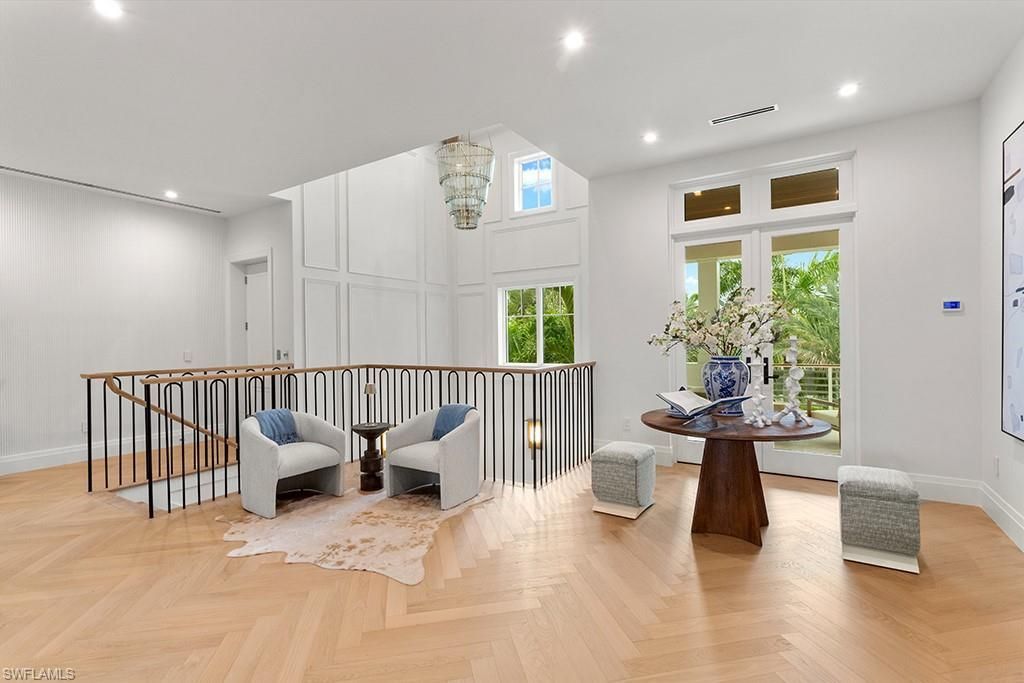 774 S Golf Dr, Naples, FL 34102 Photo