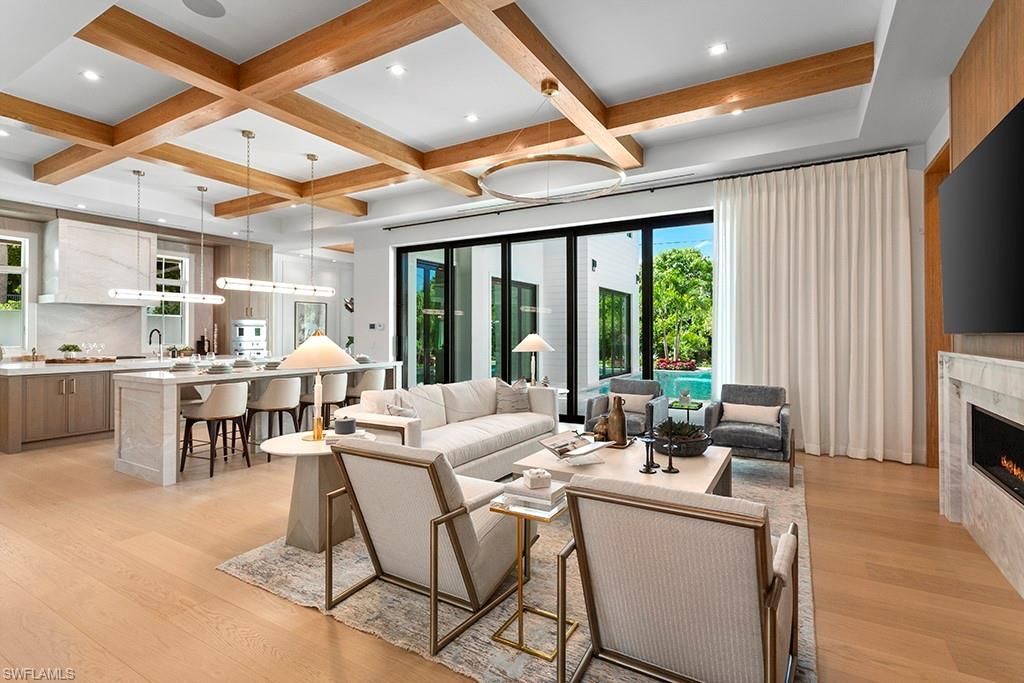 774 S Golf Dr, Naples, FL 34102 Photo