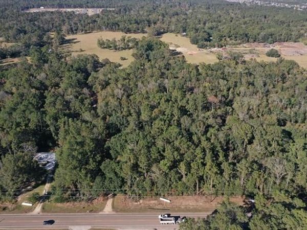 28155 E HWY 22, Ponchatoula, LA 70454