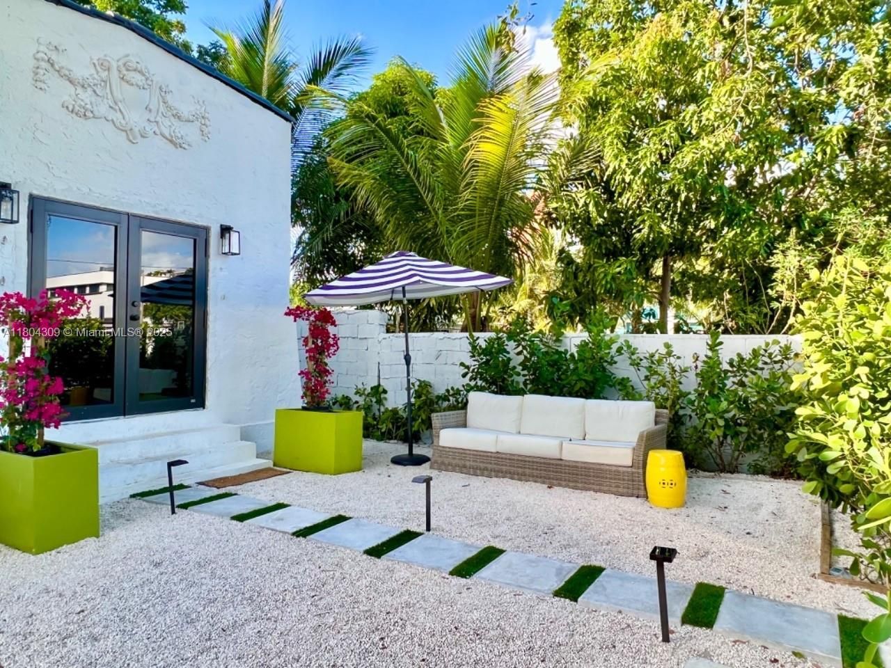 8280 NE 1st Pl, Miami, FL 33138 Photo