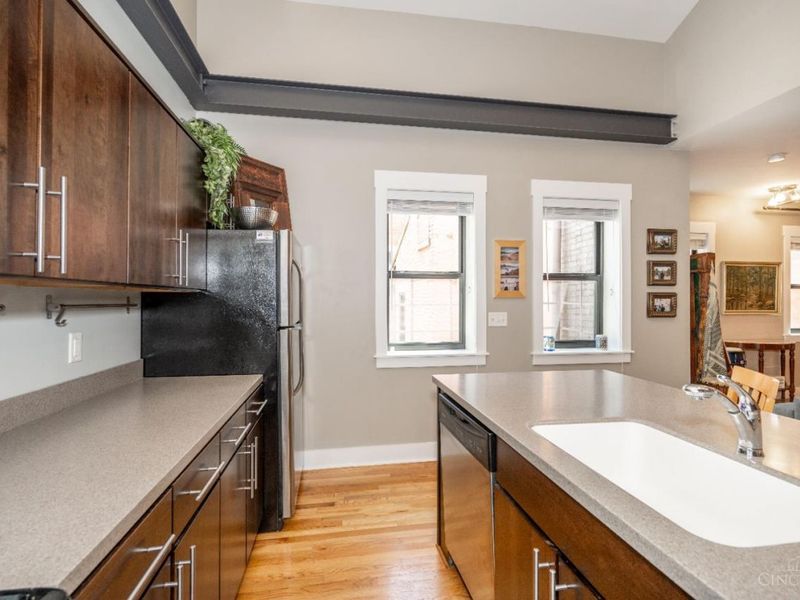 1406 Republic Street, Unit 302, Cincinnati, OH 45202 Photo 6