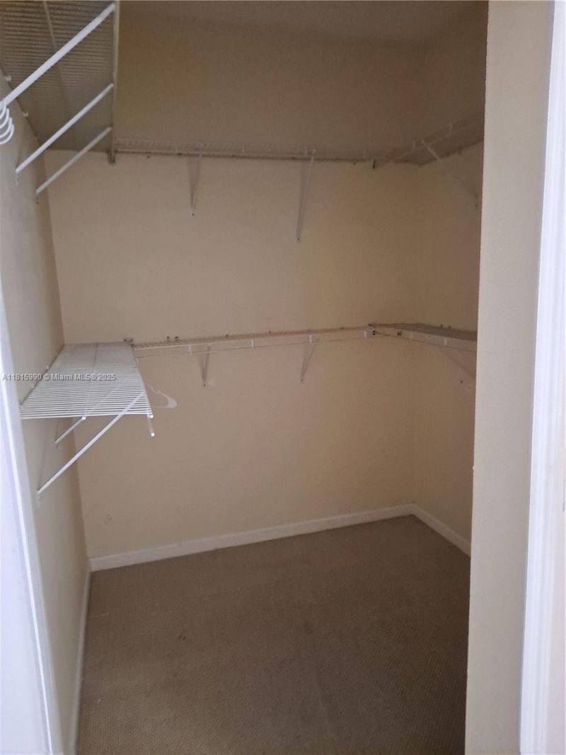 3255 NE 184th St, Unit 12402, Aventura, FL 33160 Photo