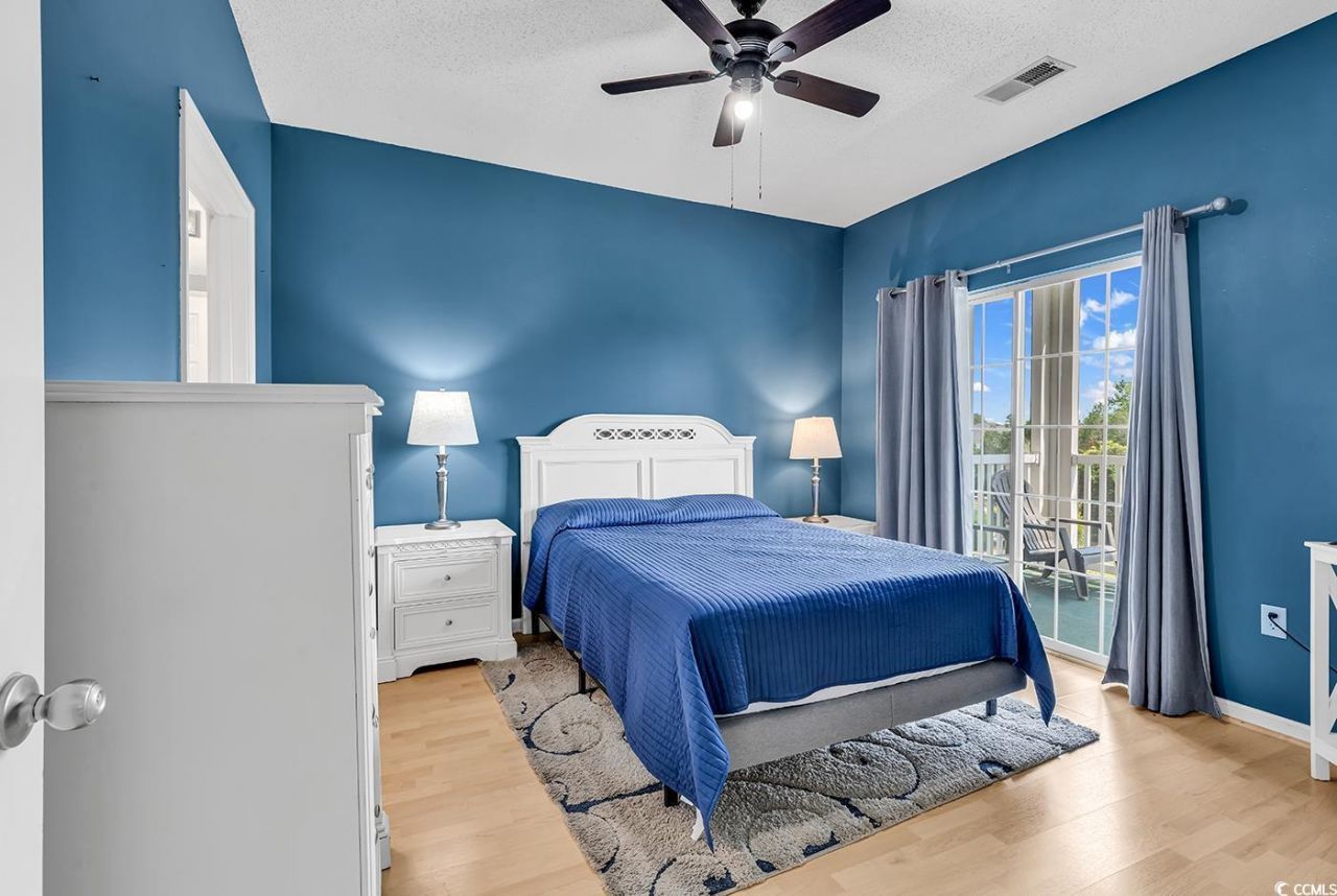 2020 Cross Gate Blvd. Photo 20