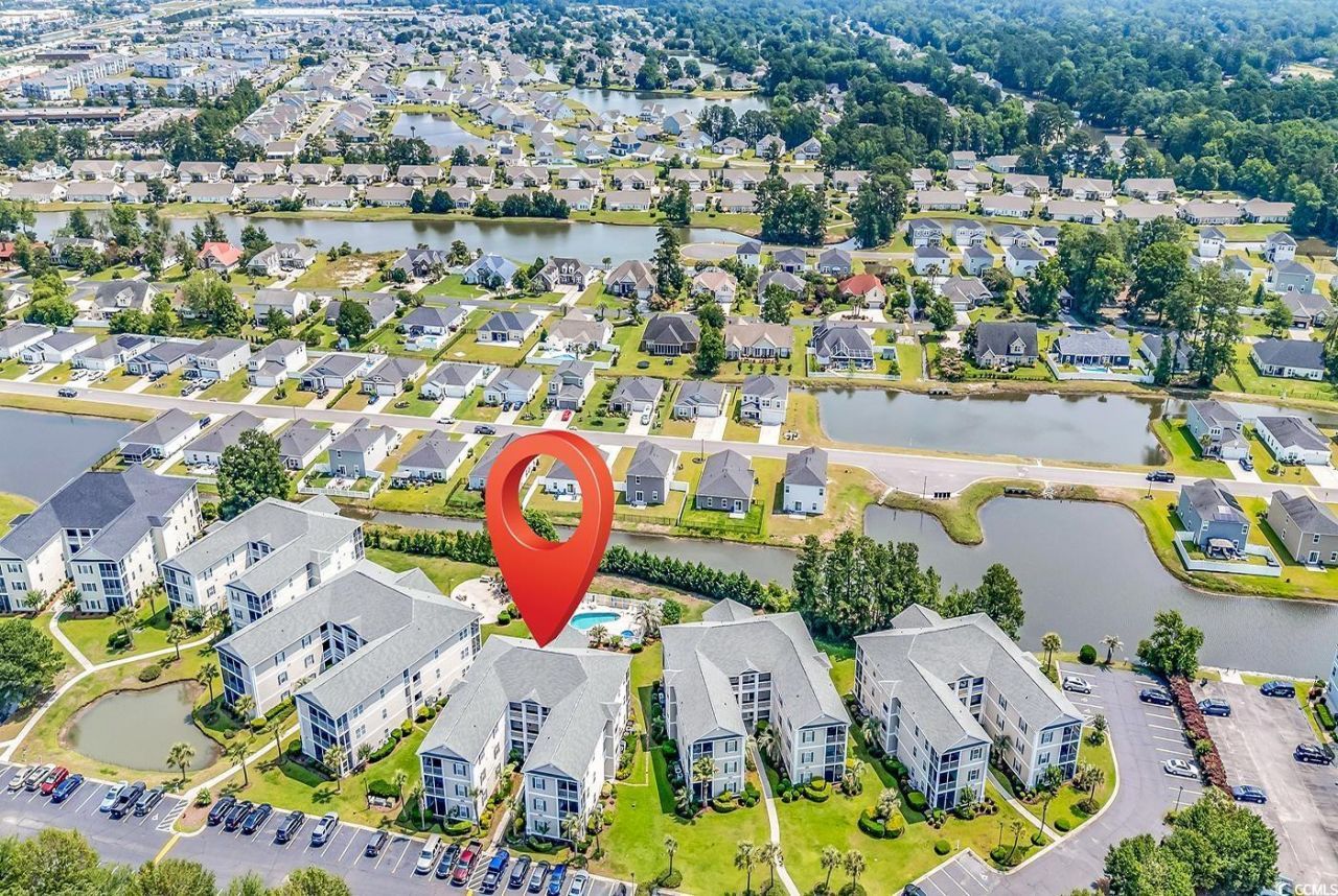 2020 Cross Gate Blvd. Photo 34