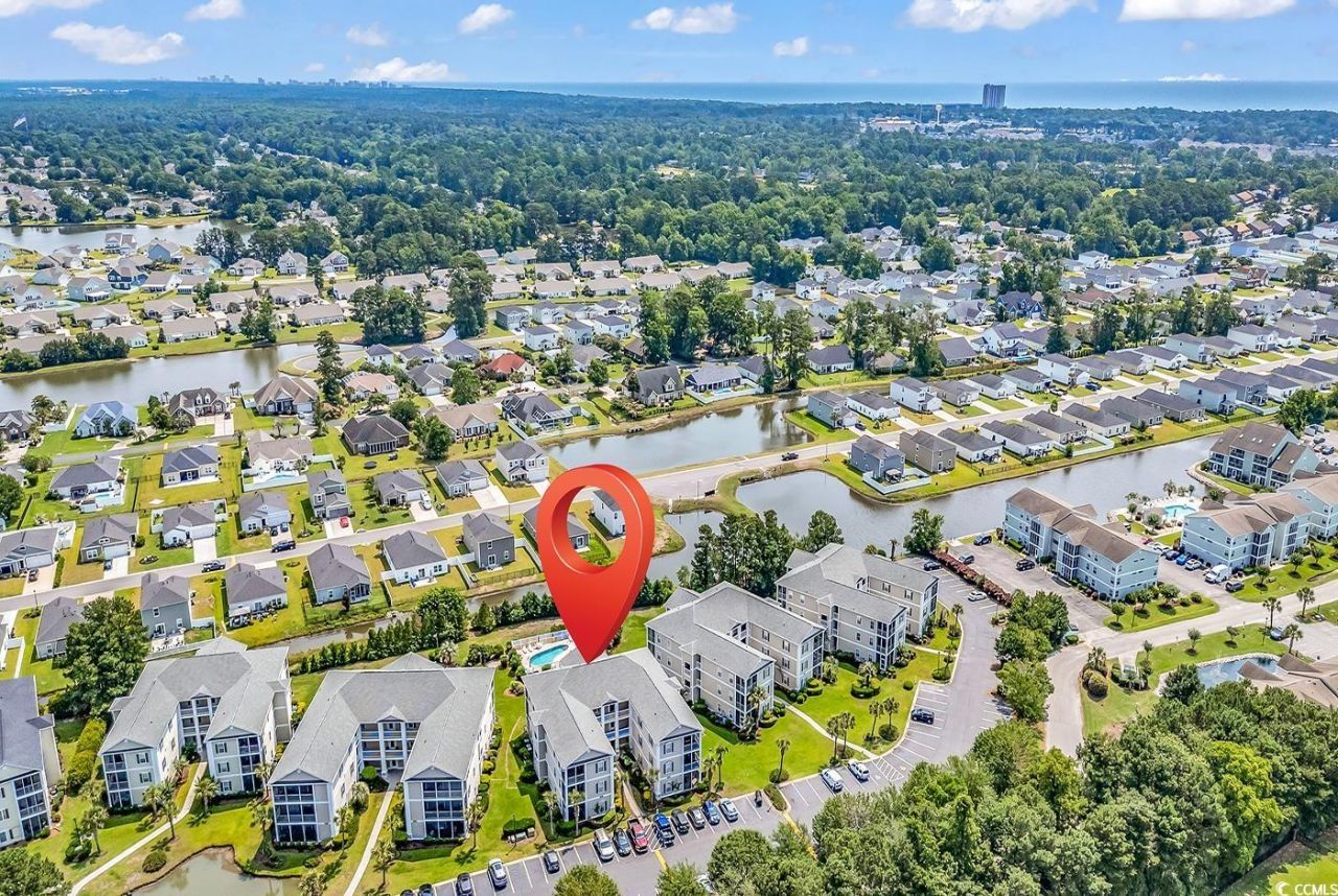 2020 Cross Gate Blvd. Photo 36