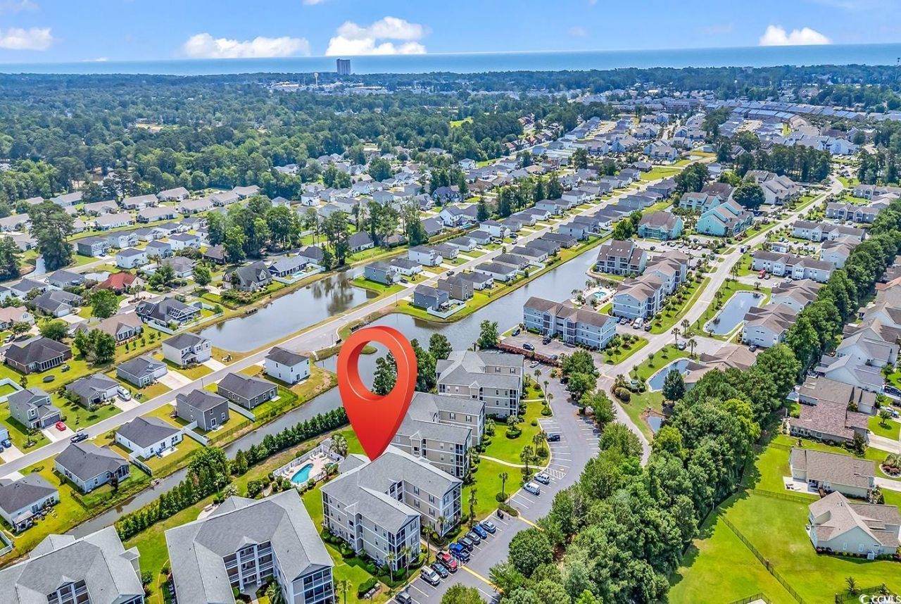 2020 Cross Gate Blvd. Photo 37