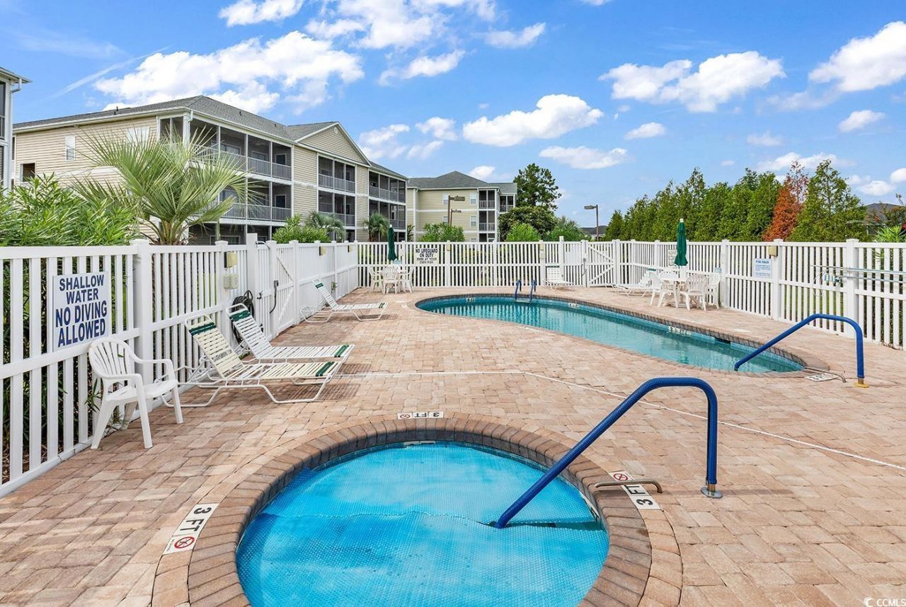 2020 Cross Gate Blvd. Photo 39