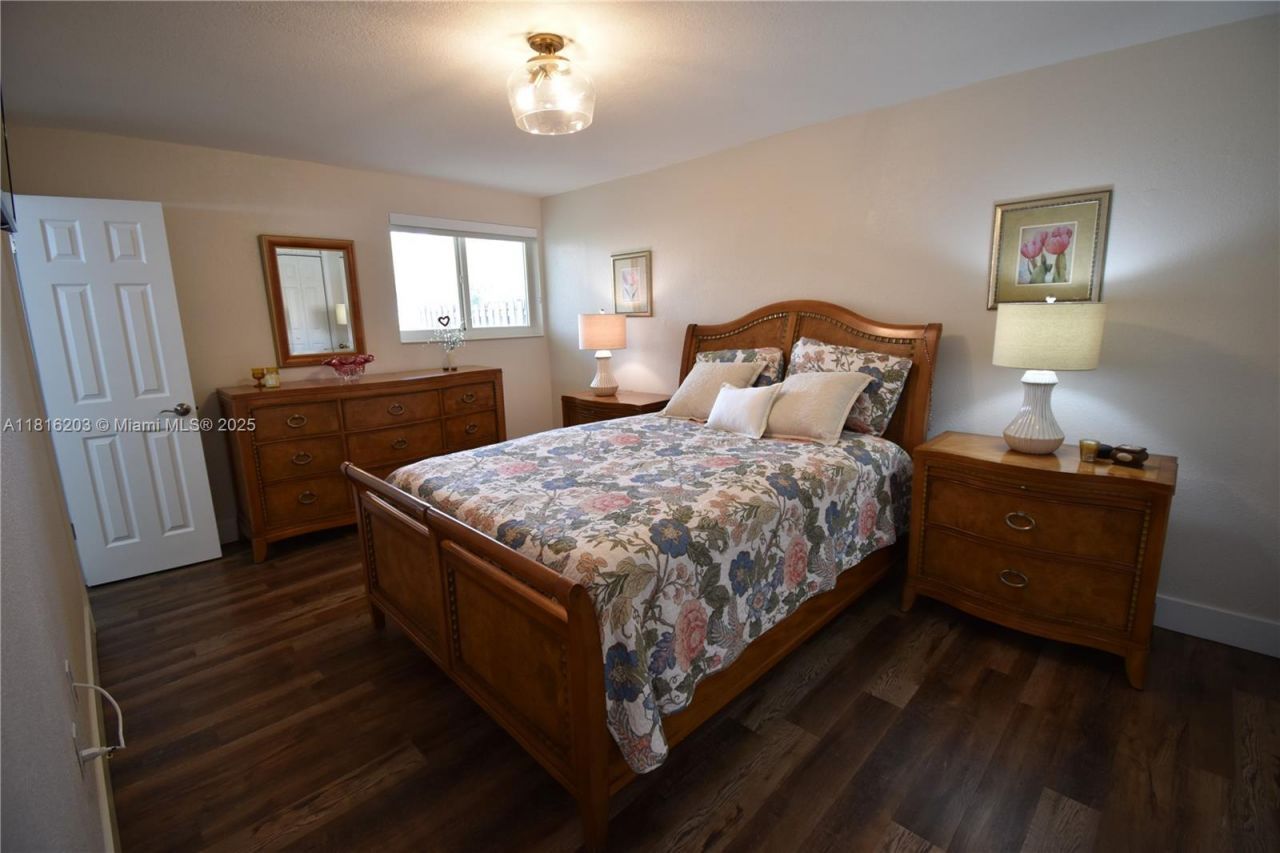 8469 SW 137th Ave, Unit 8469, Miami, FL 33183 Photo