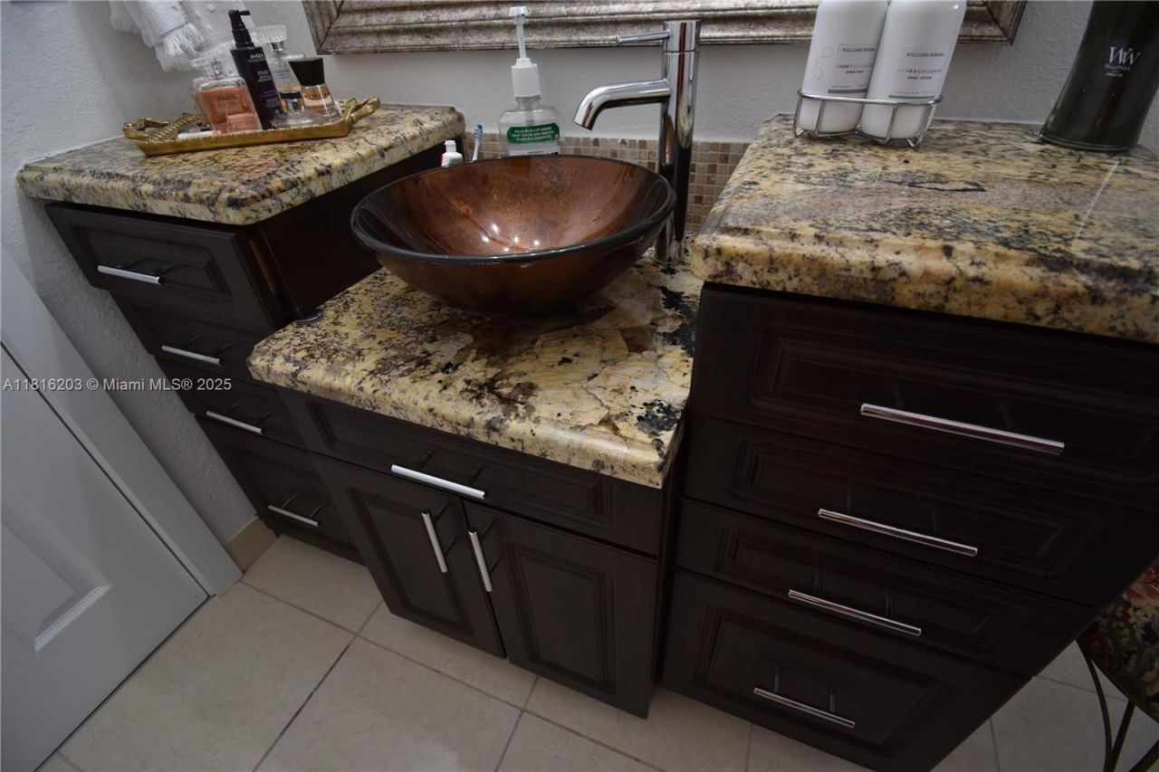 8469 SW 137th Ave, Unit 8469, Miami, FL 33183 Photo