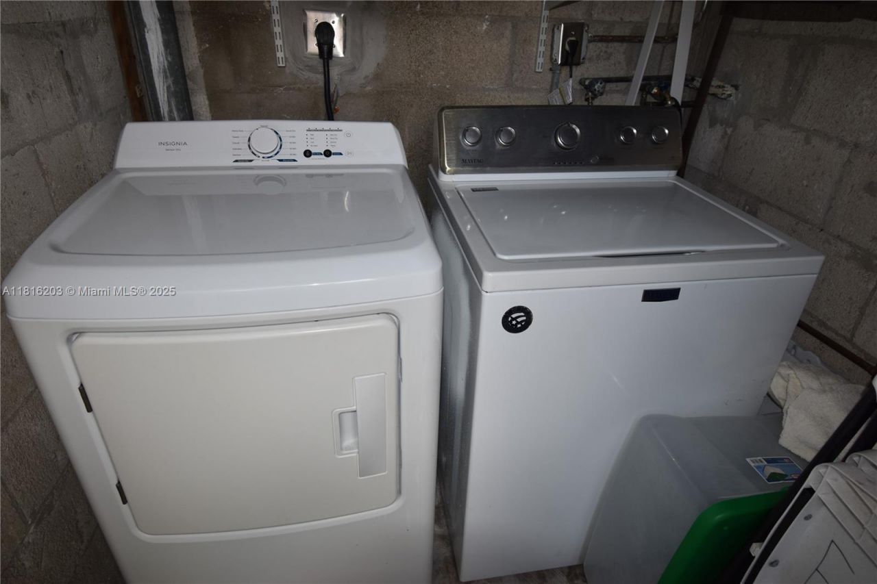 8469 SW 137th Ave, Unit 8469, Miami, FL 33183 Photo