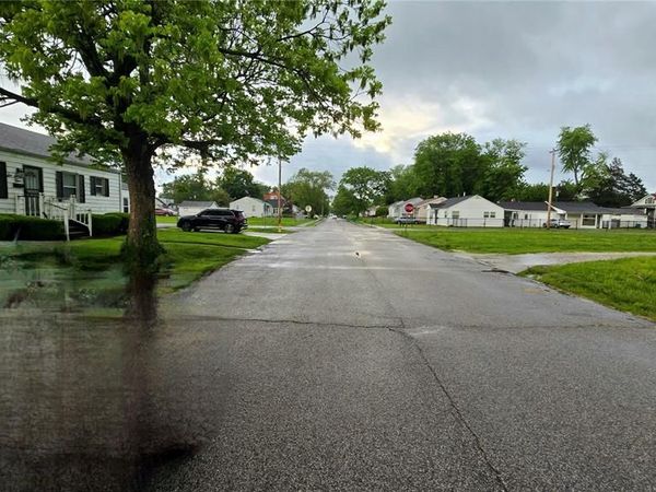 659 N 70th Street, East St Louis, IL 62203