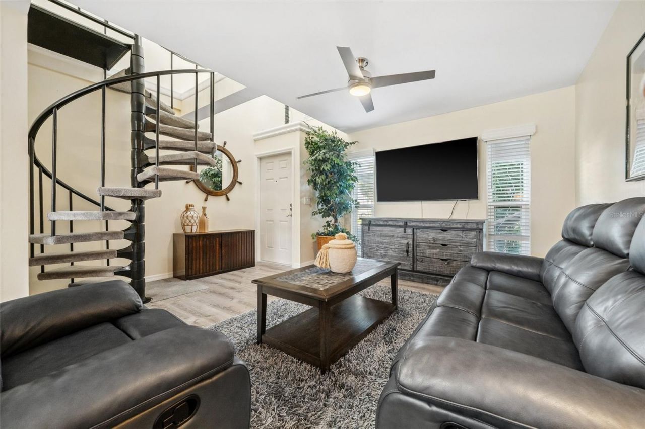 4803 SW Santa Barbara Court, Unit 5, Cape Coral, FL 33914 Photo