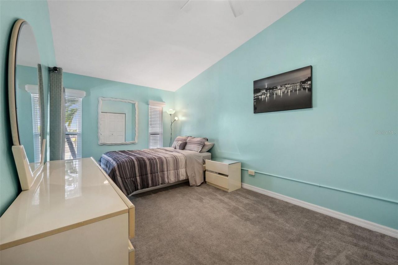 4803 SW Santa Barbara Court, Unit 5, Cape Coral, FL 33914 Photo