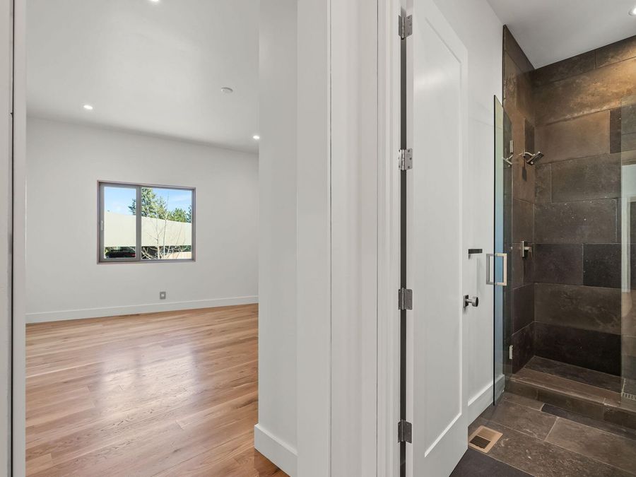Property Image 68