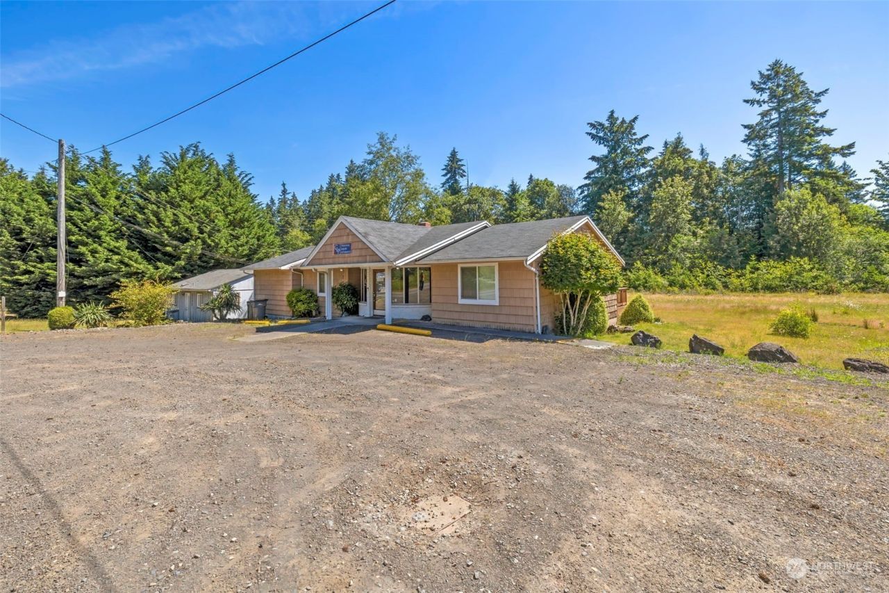 2153 Bethel Ave, Port Orchard, WA 98366