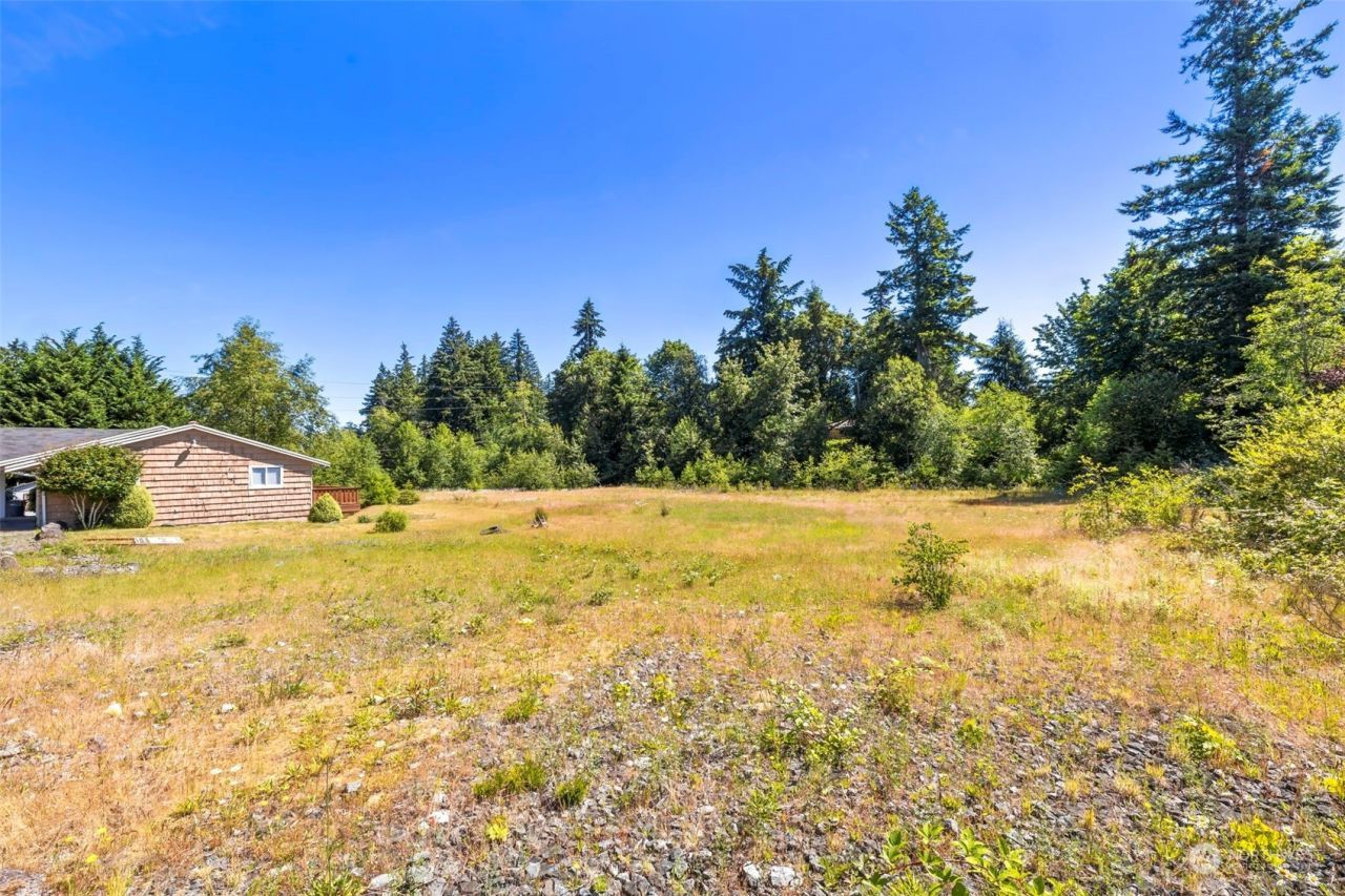 2153 Bethel Ave, Port Orchard, WA 98366