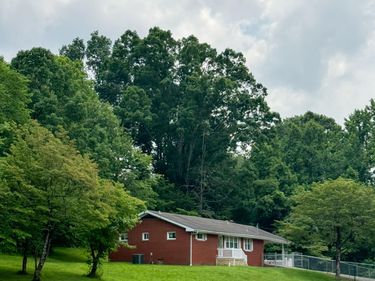 1554A KY 2227, Somerset, KY 42503