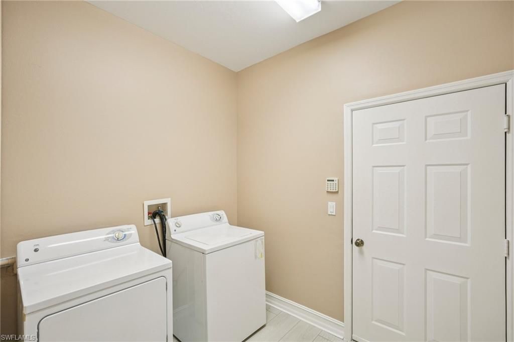 8088 Sanctuary Dr, Unit 1, Naples, FL 34104 Photo