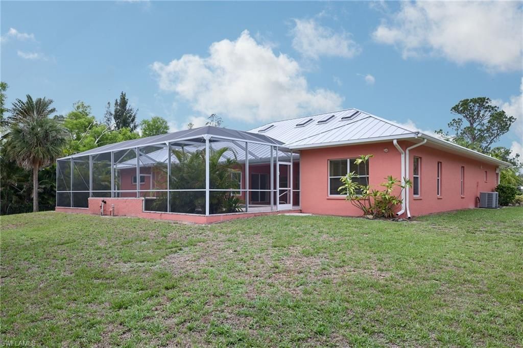 3667 Liberty Sq, Fort Myers, FL 33908 Photo