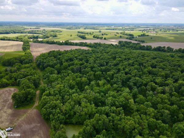 000 300th Street, Pulaski, IA 52584