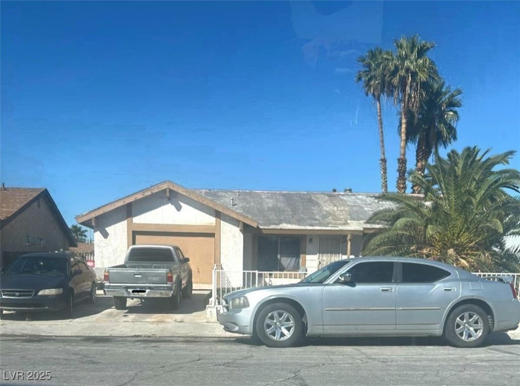 132 Hillsway Drive, Las Vegas, NV 89110 Main Photo