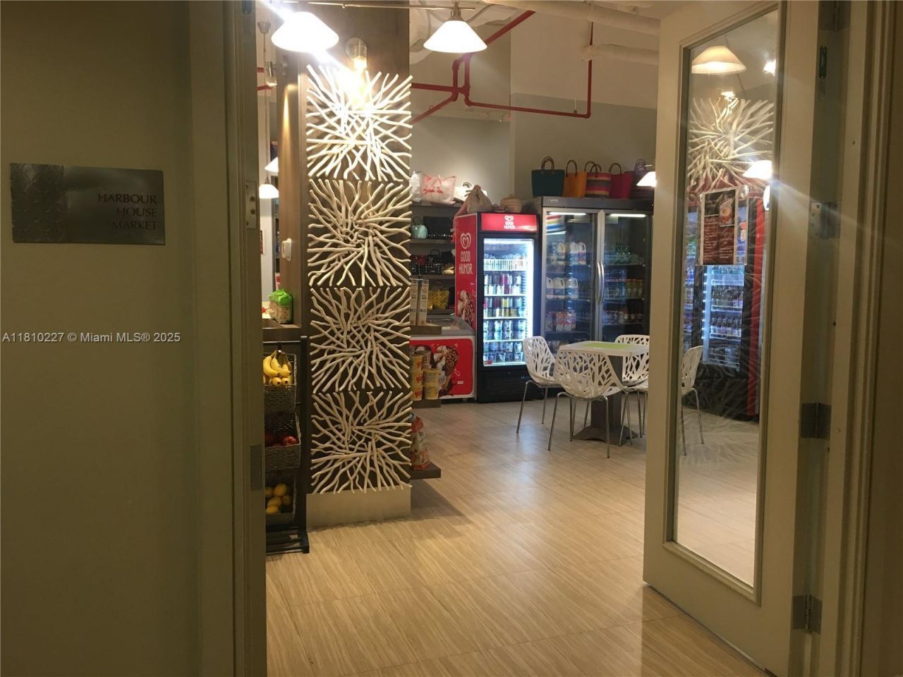 10275 Collins Ave, Unit 628, Bal Harbour, FL 33154 Photo