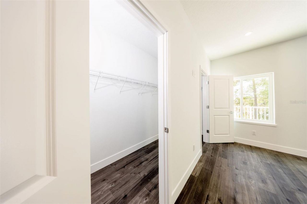 300 Mitnik Drive, Deltona, FL 32738 Photo