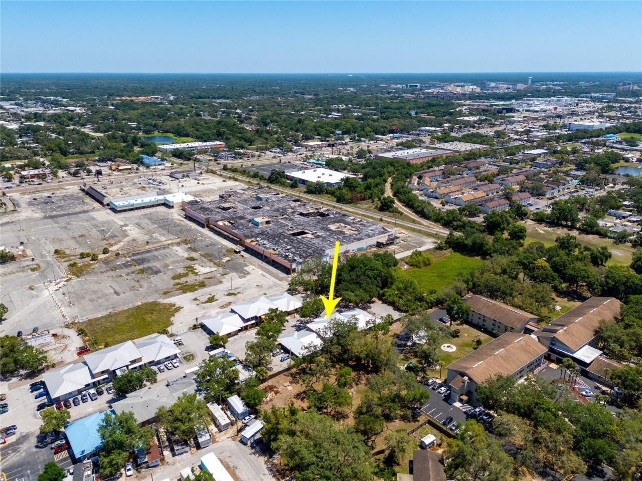 11213 N Nebraska Avenue, Unit C406, Tampa, FL 33612 Photo