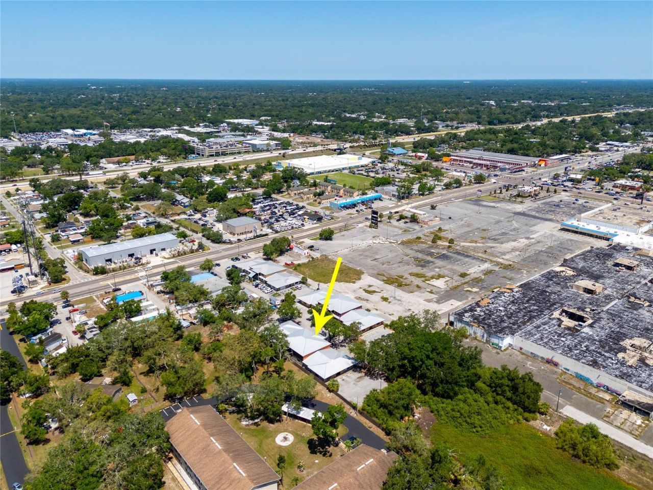 11213 N Nebraska Avenue, Unit C406, Tampa, FL 33612 Photo