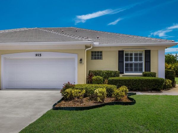 915 SW BARCLAY COURT, VENICE, FL 34293
