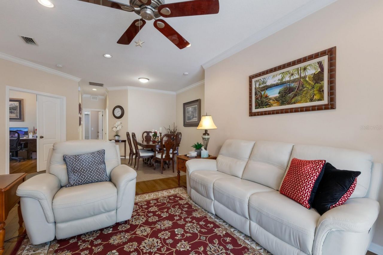 915 SW Barclay Court, Venice, FL 34293 Photo