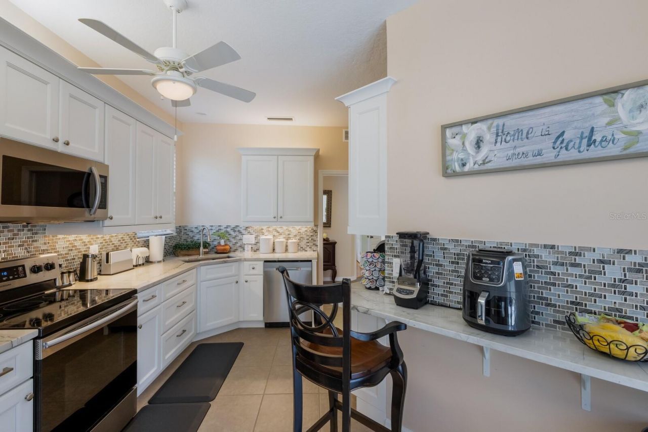 915 SW Barclay Court, Venice, FL 34293 Photo