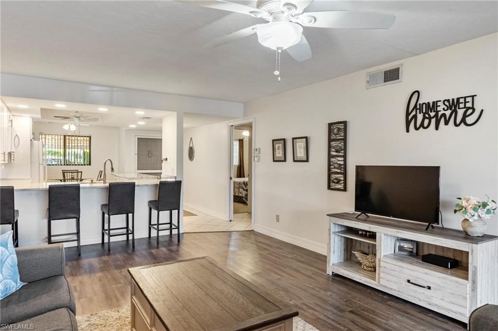 4719 SE 17th Pl, Unit 103, Cape Coral, FL 33904 Photo