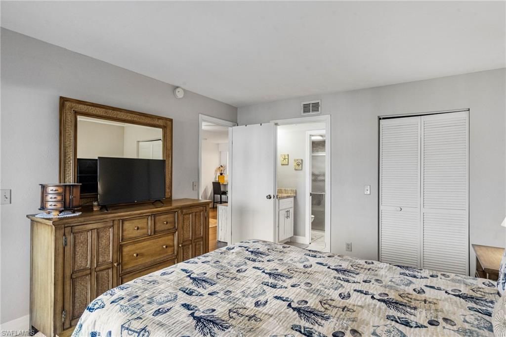 4719 SE 17th Pl, Unit 103, Cape Coral, FL 33904 Photo