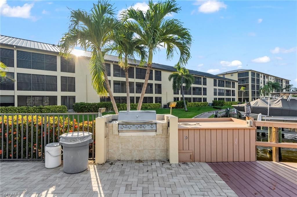 4719 SE 17th Pl, Unit 103, Cape Coral, FL 33904 Photo