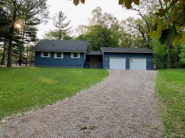 4798 Hillcrest Drive, Caseville Twp, MI 48725