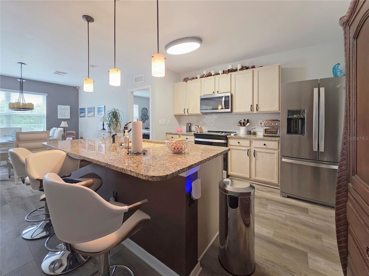 7292 Mikasa Drive, Punta Gorda, FL 33950 Photo