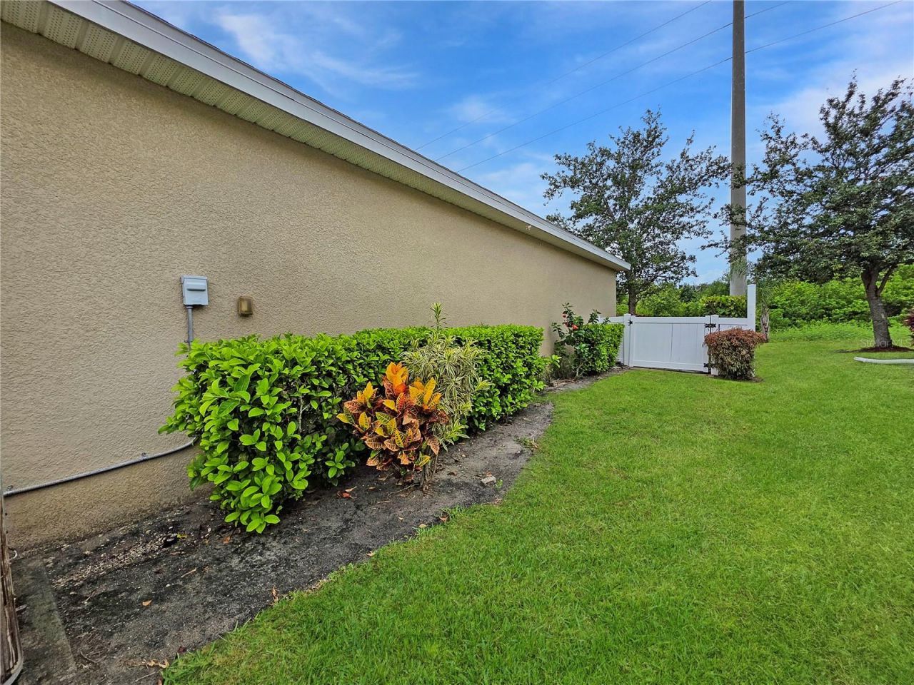 7292 Mikasa Drive, Punta Gorda, FL 33950 Photo