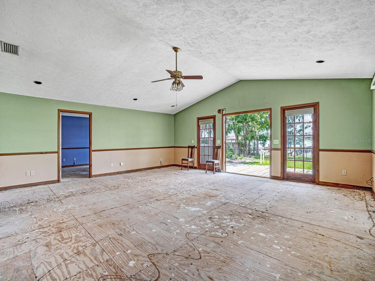 14808 Lake Magdalene Circle, Tampa, FL 33613 Photo