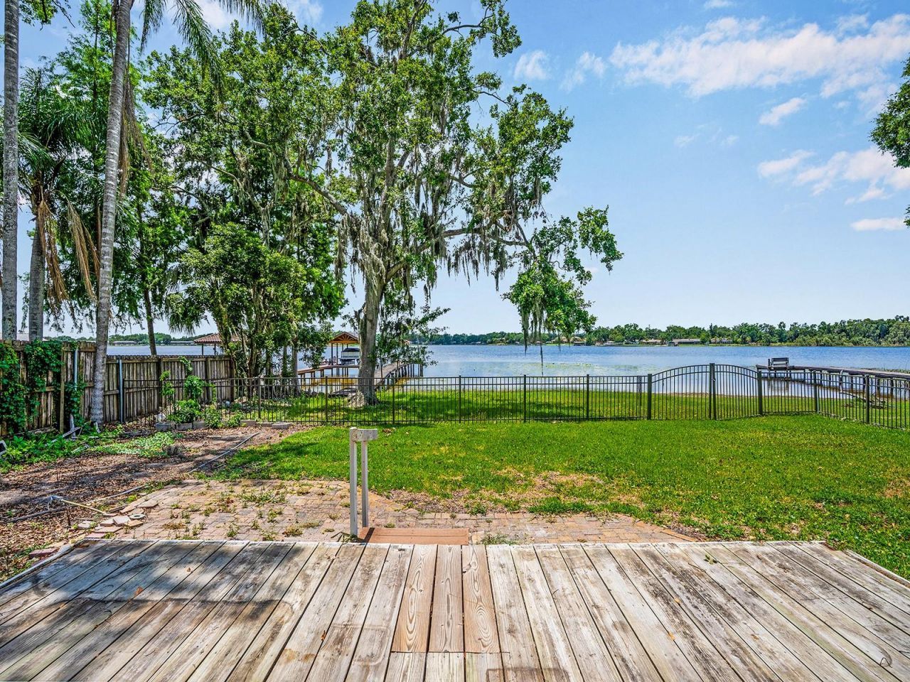 14808 Lake Magdalene Circle, Tampa, FL 33613 Photo