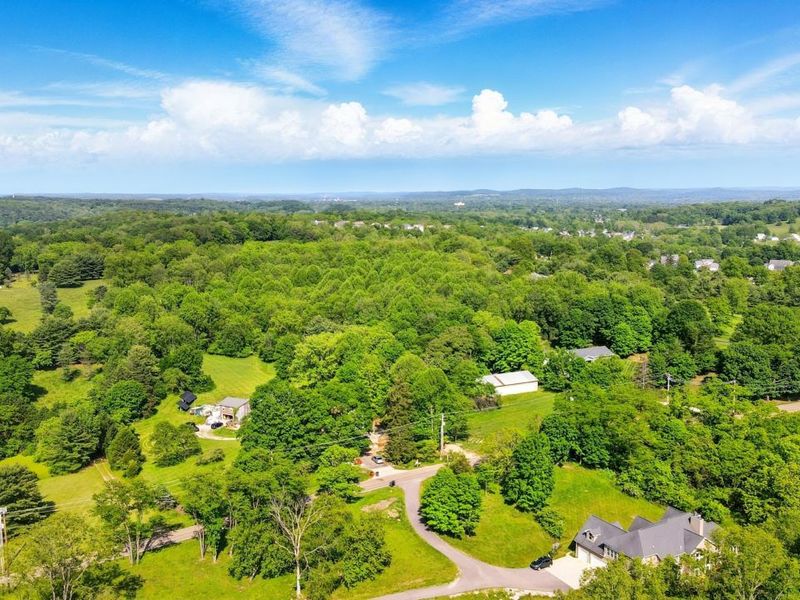 1801 River Road, Granville, OH 43023 Photo 3