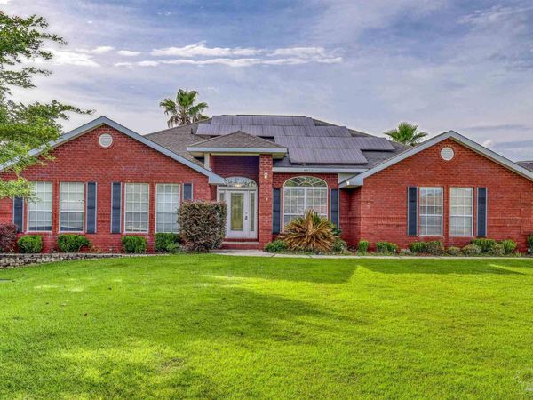 4810 Endeavor Ct, Milton, FL 32570