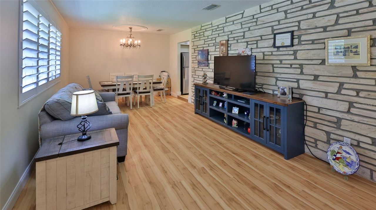 585 Corbin Park Road, New Smyrna Beach, FL 32168 Photo