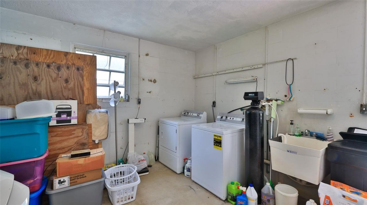 585 Corbin Park Road, New Smyrna Beach, FL 32168 Photo